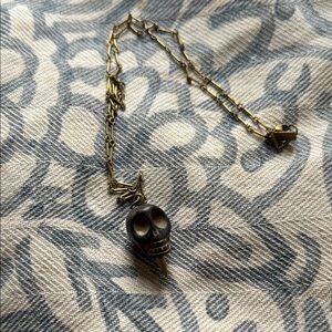 Gold Skull Pendant Necklace